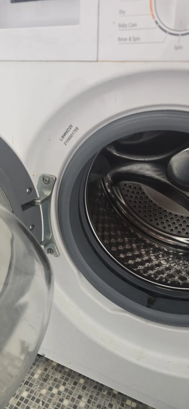 Why Washing Machine Door Seals Go Mouldy